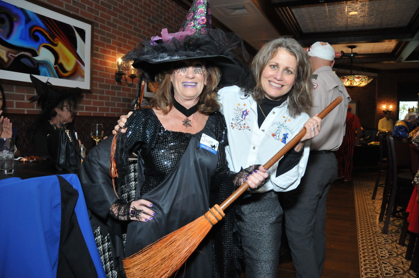 Joan Stralow, Sue Seibring